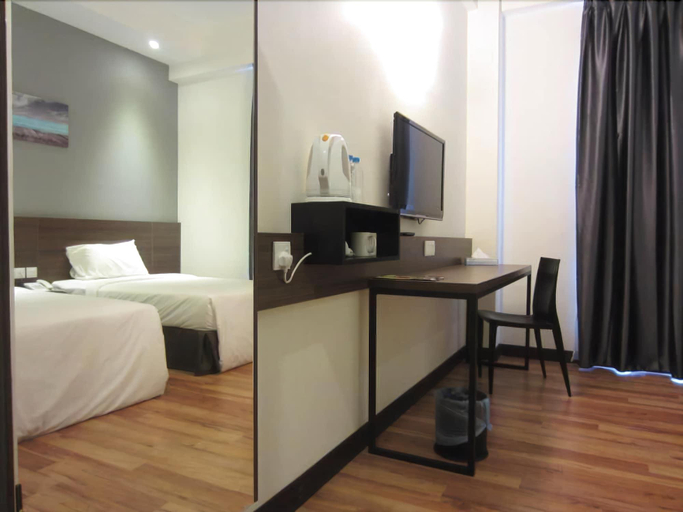 Bedroom 2, Fuller Hotel Alor Setar, Kota Setar