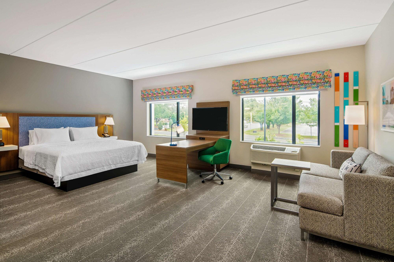 Public Area 2, Hampton Inn & Suites Raleigh Midtown, Wake