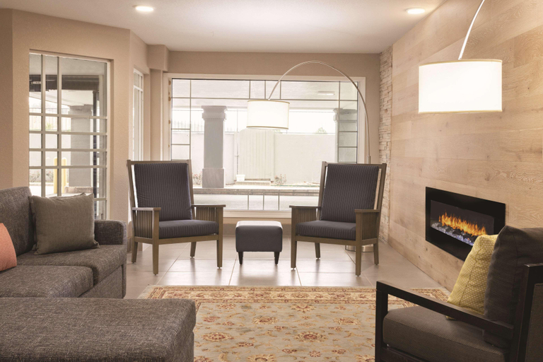 Public Area 2, Country Inn & Suites by Radisson, North Little Roc, Pulaski