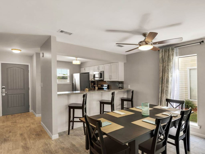 Others 4, Summer House Townhomes 6, Walton