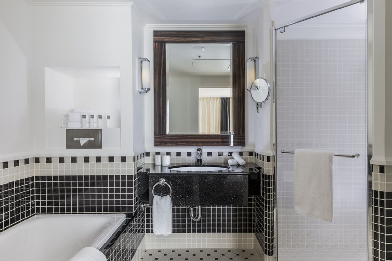 Bathroom 5