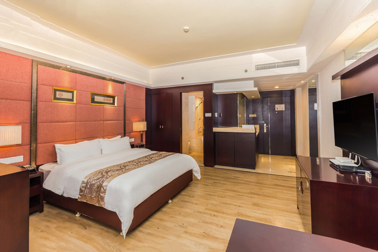 Bedroom 13