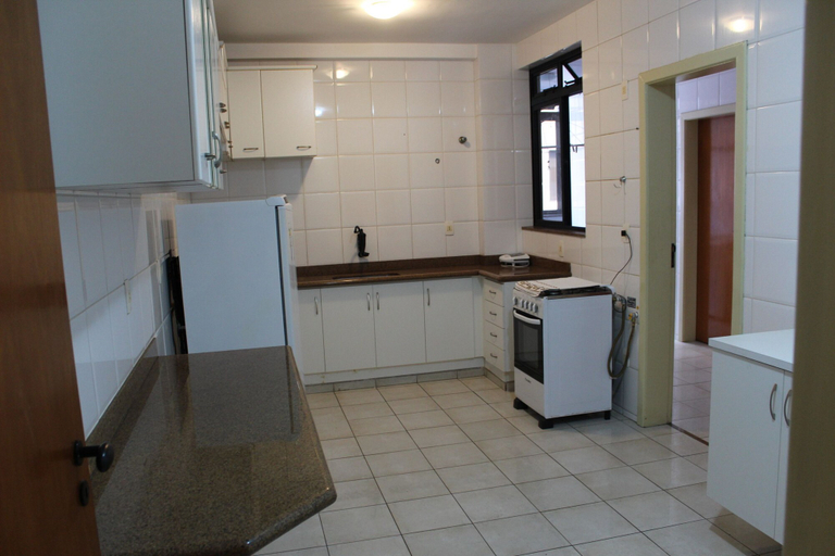 Others 5, Confortável e Bem Localizado 3 Quartos, Cabo Frio