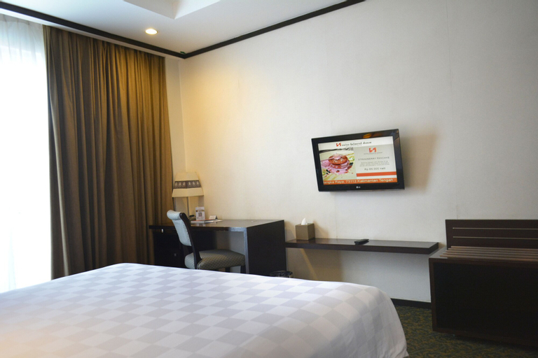 Bedroom 6
