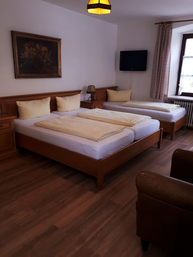 Bedroom 3, Gasthof zum Rassen, Garmisch-Partenkirchen
