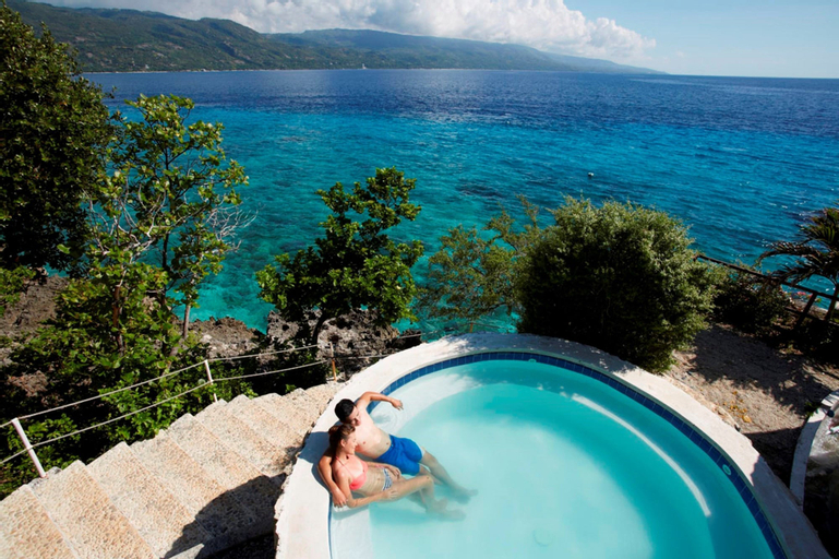 Bluewater Sumilon Island Resort, Oslob