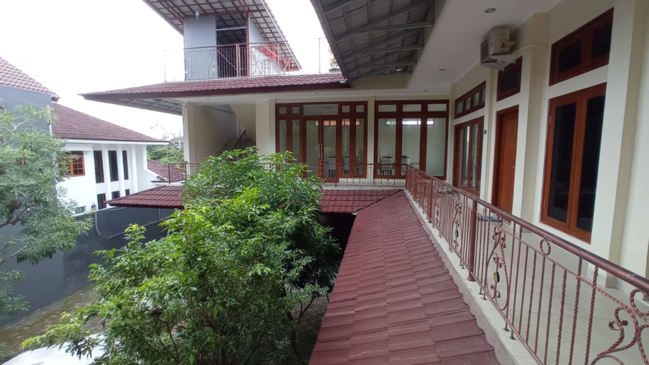 Exterior & Views 2, Djembar Inn, Yogyakarta