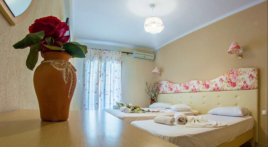 Others 5, Hotel Viky, Central Macedonia