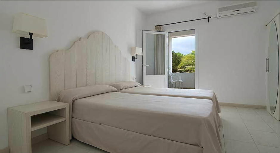 Bedroom 2, Hostal Capri, Baleares