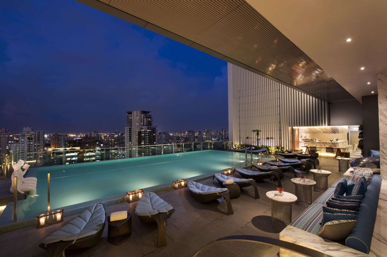 Hilton Sukhumvit Bangkok, Khlong Toey