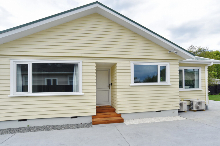 Exterior & Views 2, Weston Villa, Christchurch