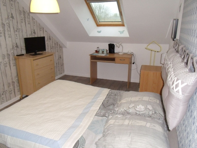 Bedroom 2, petit coin au calme, Ille-et-Vilaine