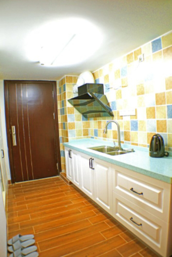 Others 3, Wanlong Apartment Xiangxue Branch, Guangzhou