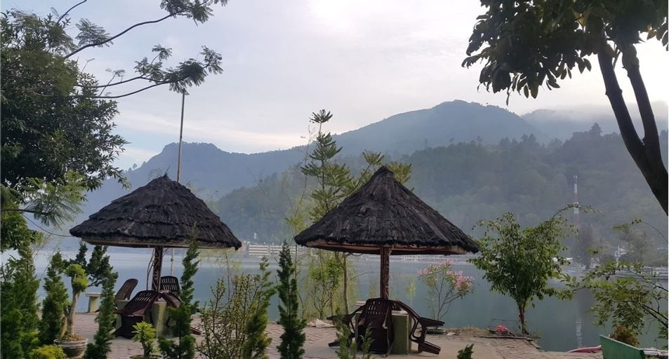 Pandu Lakeside Hotel Parapat - Toba Lake, Simalungun