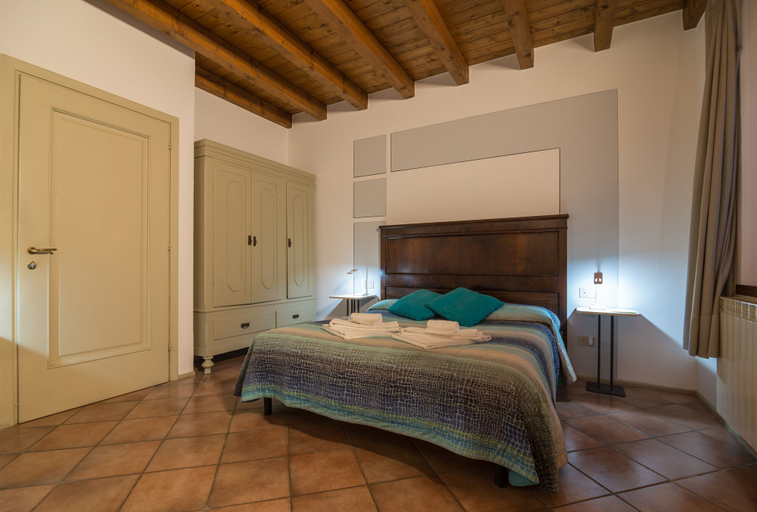 Bedroom 5, Agriturismo Tenuta Le Sorgive, Mantua