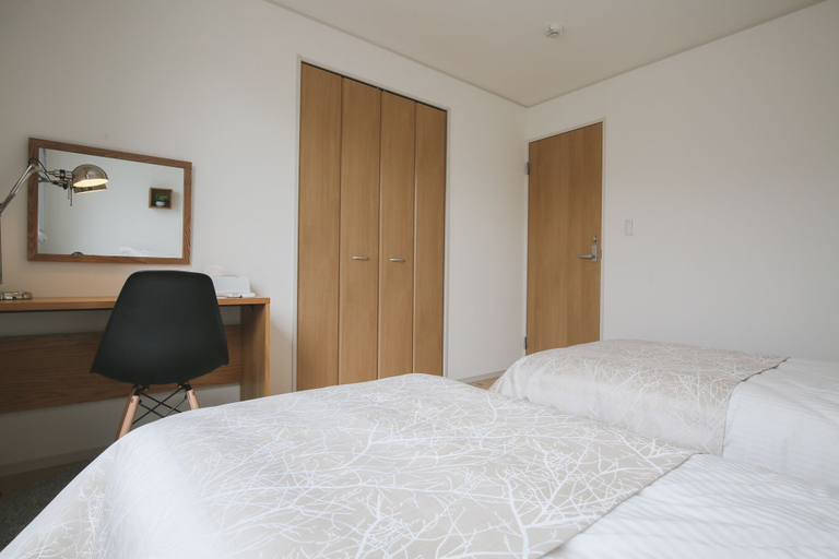 Bedroom 3, Comfort Miyabi No1, Yomitan