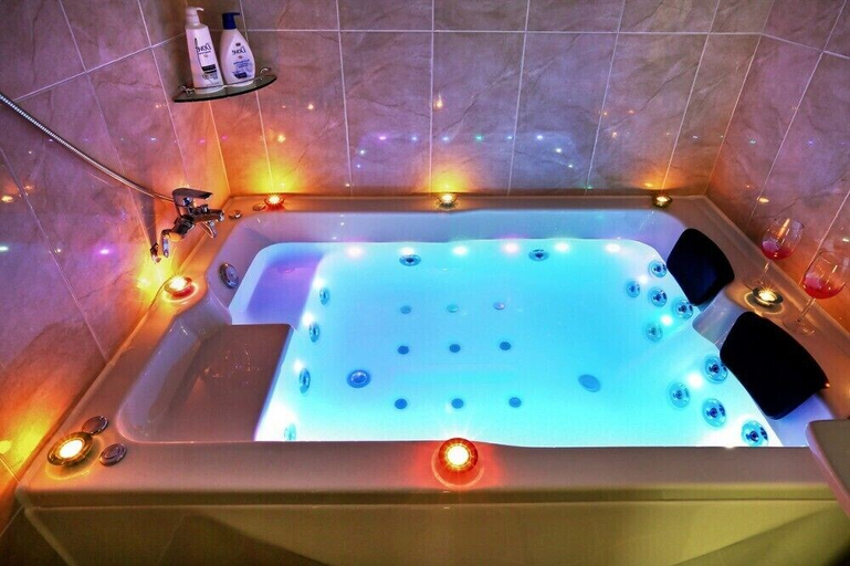 Bathroom 4, Enfold Pension, Pocheon