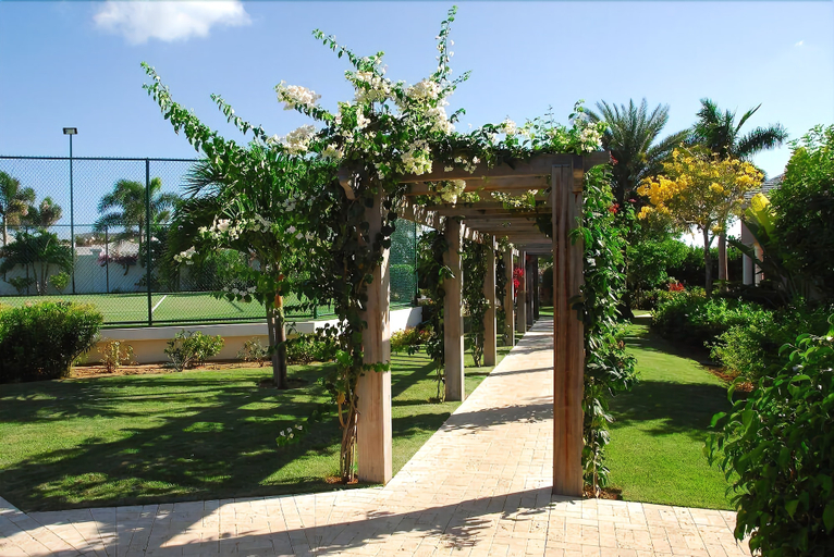 Others 5, Villa Indigo