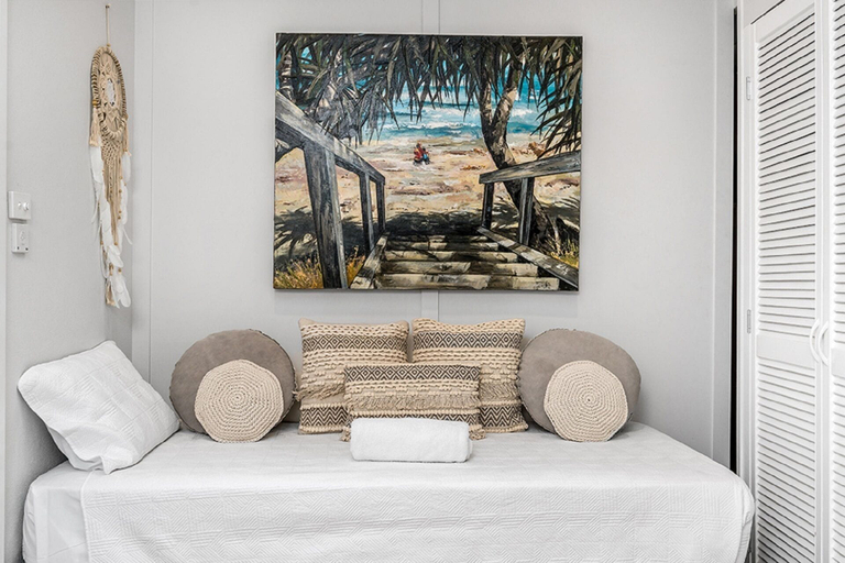 Bedroom 2, Your Luxury Escape - Byron at Clarkes, Byron