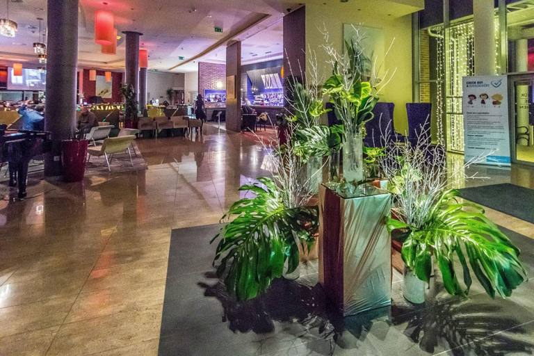 Public Area, Hotel Azur, Siófok