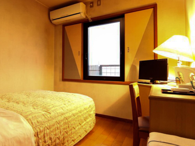 Bedroom, OYO 44784 Hotel Yoshida Annex, Maizuru