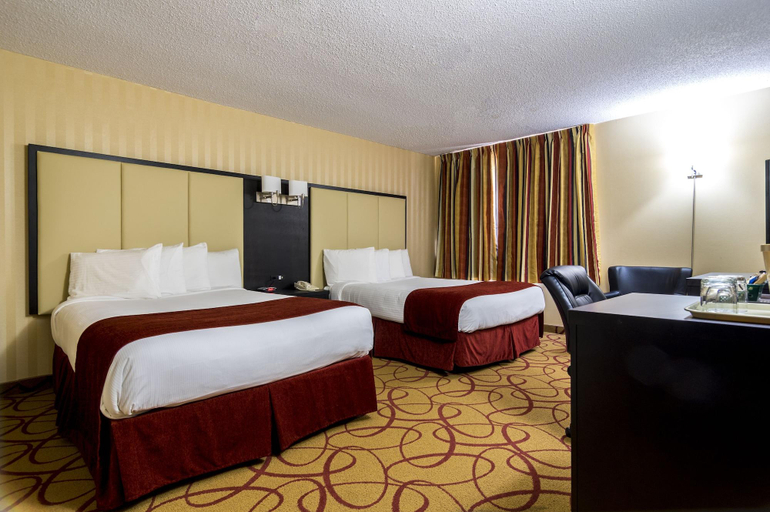 Bedroom 3, Sinbad's Hotel and Suites, Division No. 6