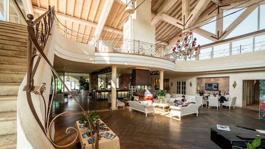 Public Area, Creative Design House Golf & SPA, Brescia