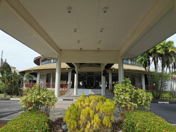 OYO 89972 Borneo Paradise Beach Hotel, Papar