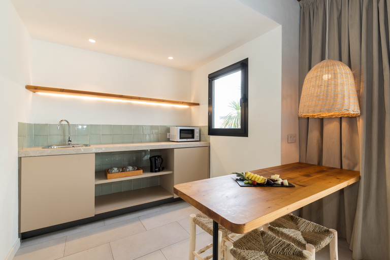 Bedroom 2, MarSenses Paradise Club Hotel, Baleares