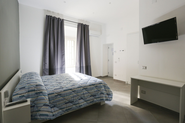 Bedroom 3, Duomo 34 Guest Room, Napoli
