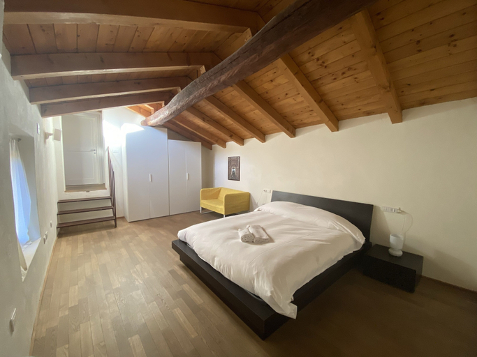 Bedroom 4, Locanda Torriani, Cremona