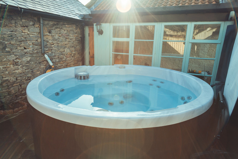 Bathroom 5, Flints Cottage, North Yorkshire
