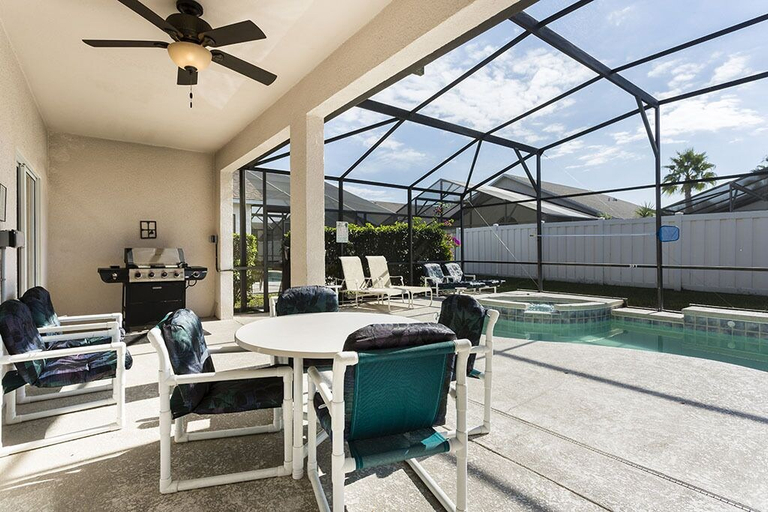 Others, Cumbrian Lakes Villa, Osceola