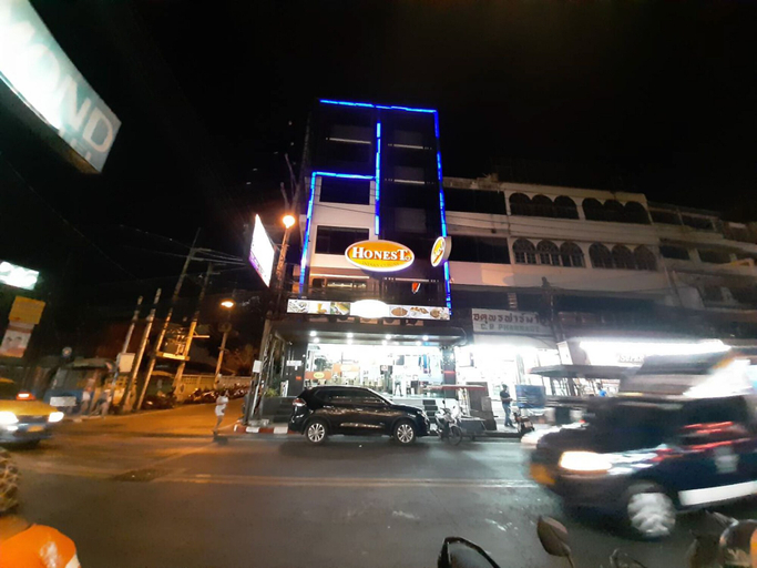 Others 5, Accustay Hotel, Pattaya