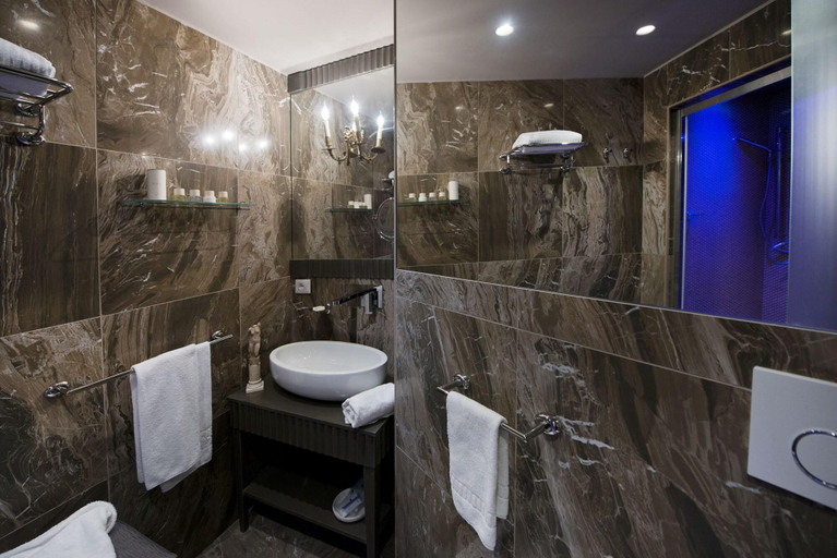 Bathroom 4, Ht6 Hotel Roma, Rome