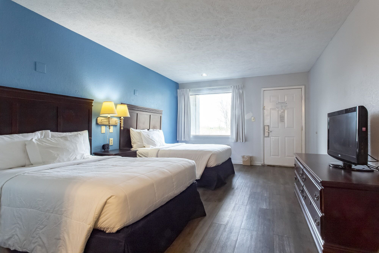 Bedroom 5, Oak Tree Inn, Noxubee