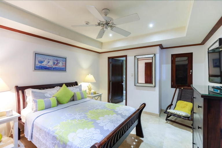 Bedroom 3, Coral Cove 5 - Condo Shutters