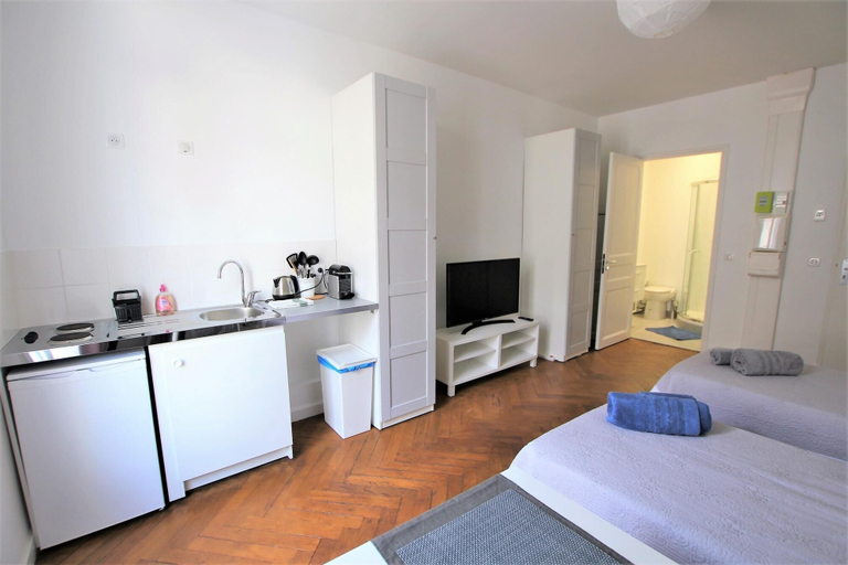 Others 5, Cosy apartment 27 m2 in rue d'Antibes and Croisette, Alpes-Maritimes