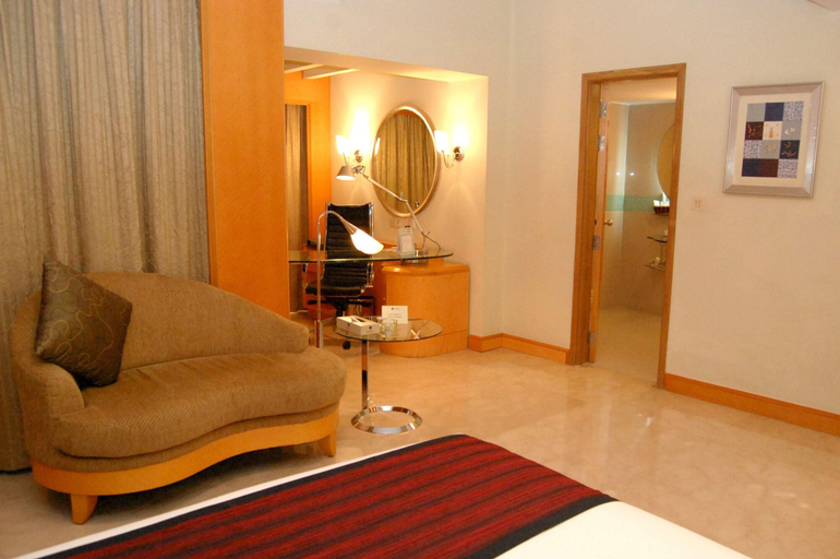 Bedroom 3, Lakeshore Hotel & Apartments, Dhaka