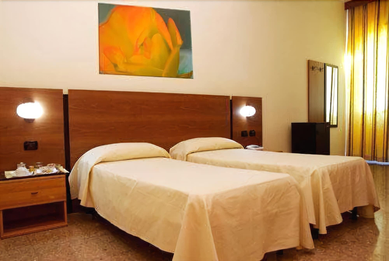 Bedroom 4, Hotel Terme di Castel San Pietro, Bologna