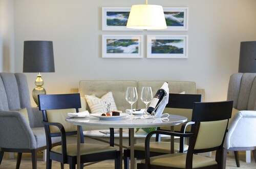 Fairmont Le Montreux Palace, Pays-d'Enhaut