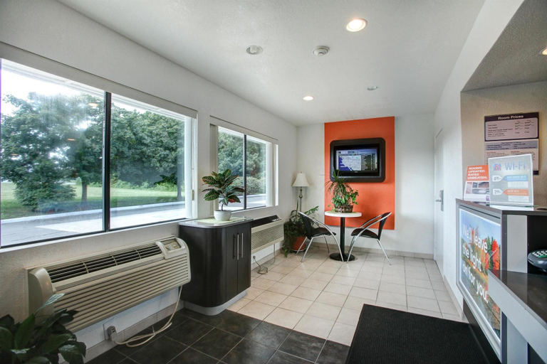 Public Area 3, Motel 6 Elkton, MD, Cecil