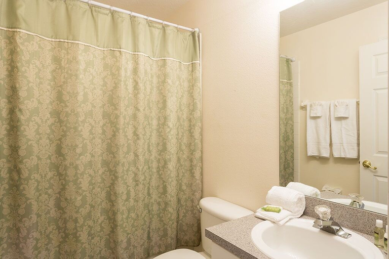 Bathroom 3, Cumbrian Lakes Villa, Osceola