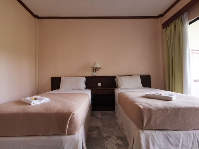 OYO 89972 Borneo Paradise Beach Hotel, Papar