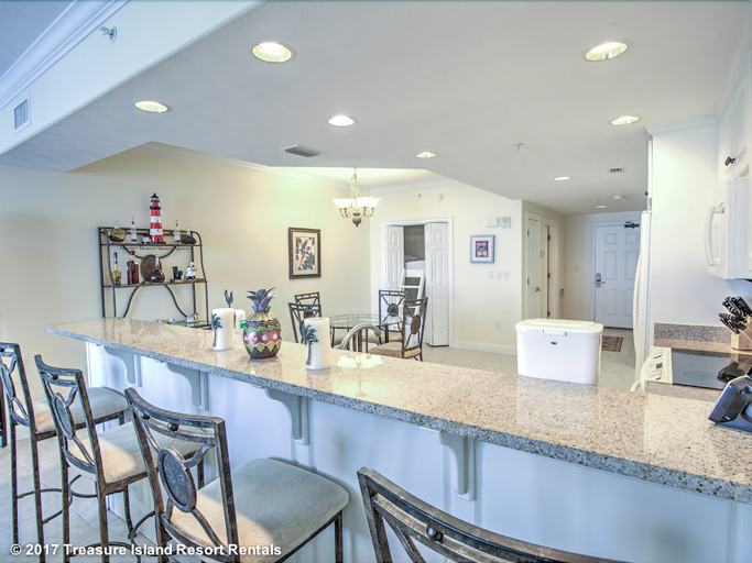 Public Area, Treasure Island 0110, Bay