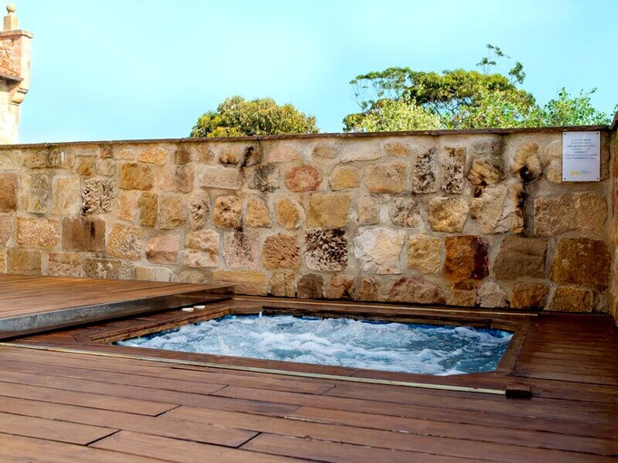 Costa Esmeralda Suites, Cantabria
