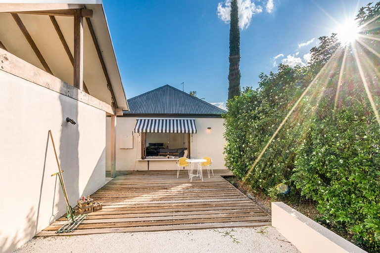 Exterior & Views 2, Your Luxury Escape - Fairway, Byron