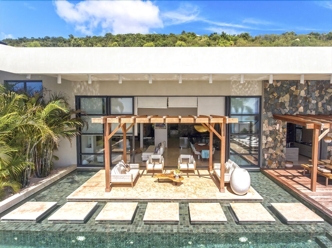 Exterior & Views, Villa Emeraude
