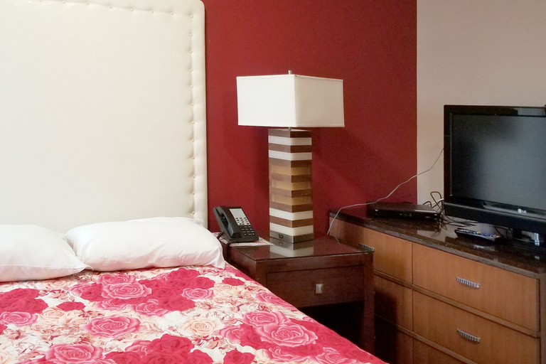 Others, Hotel Kent Chatham, Chatham-Kent