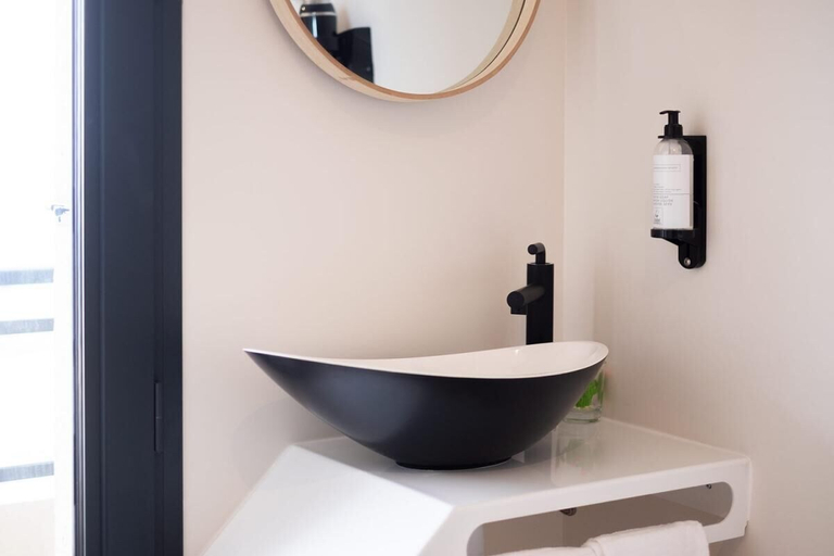 Bathroom 5, Hotel de la Plage, Hérault